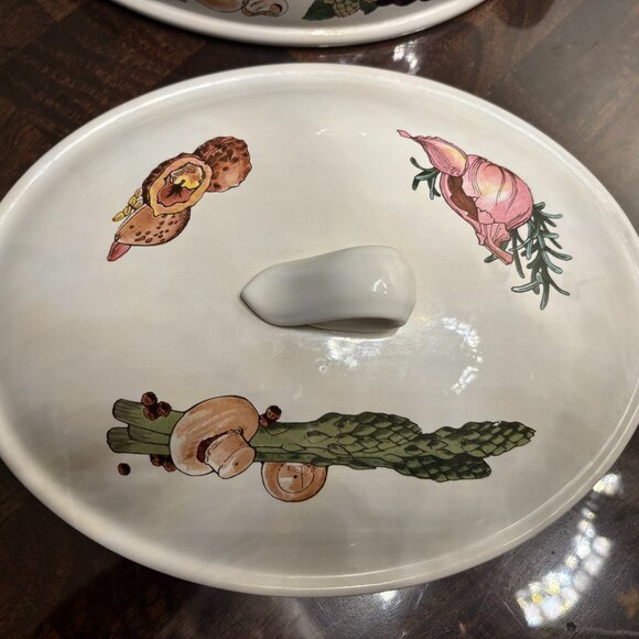 Wedgwood GOURMET pattern oval Covered Casserole Dish with Lid - Picture 4 of 11